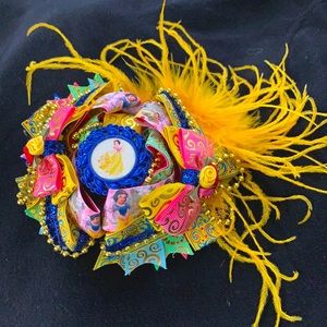 Girls’ Hairbow accessory